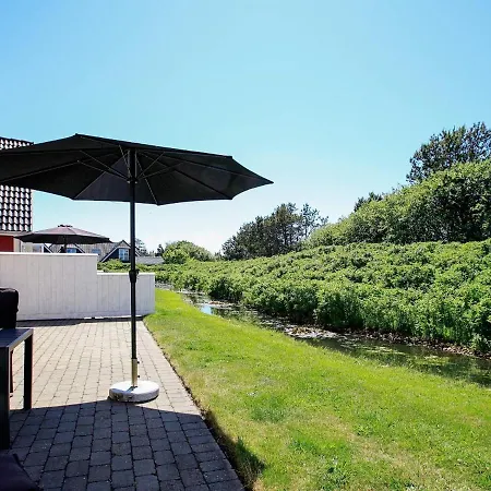 4 Person Holiday In Bl Vand בית נופש