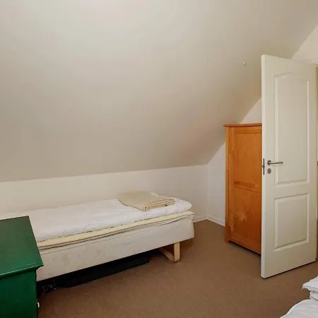 Holiday home 4 Person Holiday In Bl Vand *